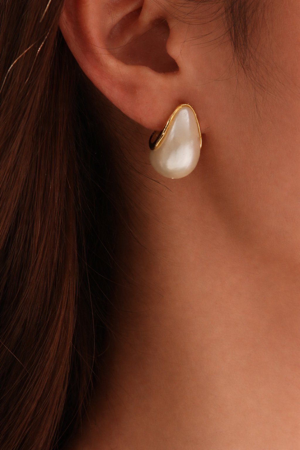 Luna Drop Pearl Earrings